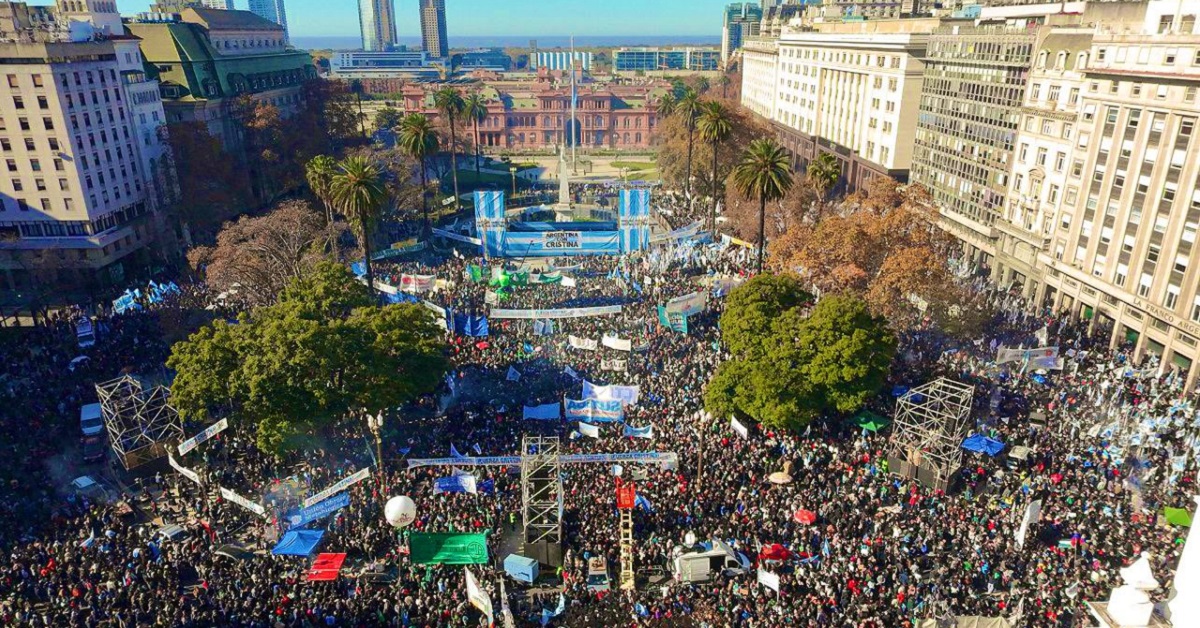 acto cristina plaza mayo