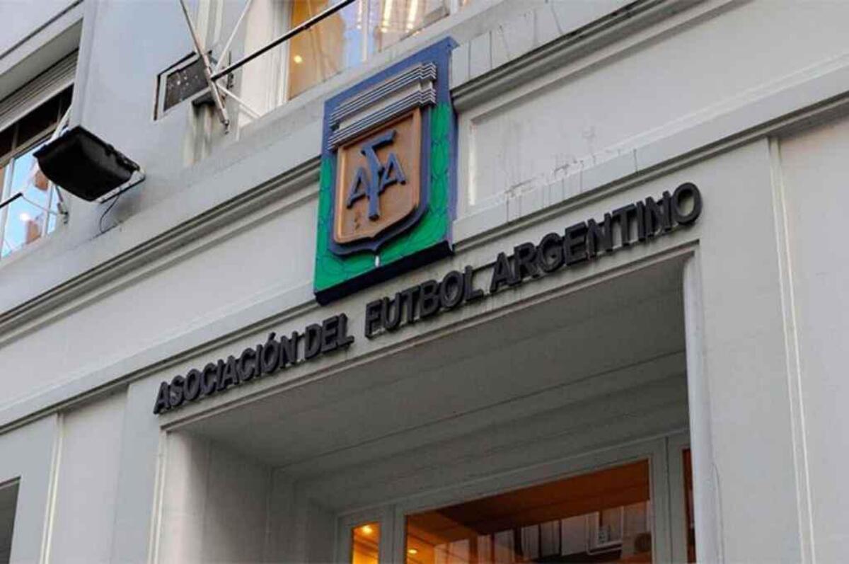 Creditos. La Nueva Manana