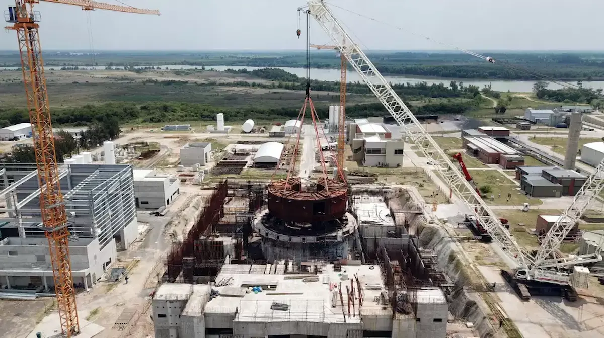 Plan Nuclear CAREM