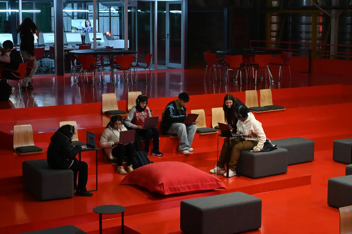 Llegó TUMO a Argentina: cómo es el nuevo espacio de formación creativa para estudiantes 1 tumo