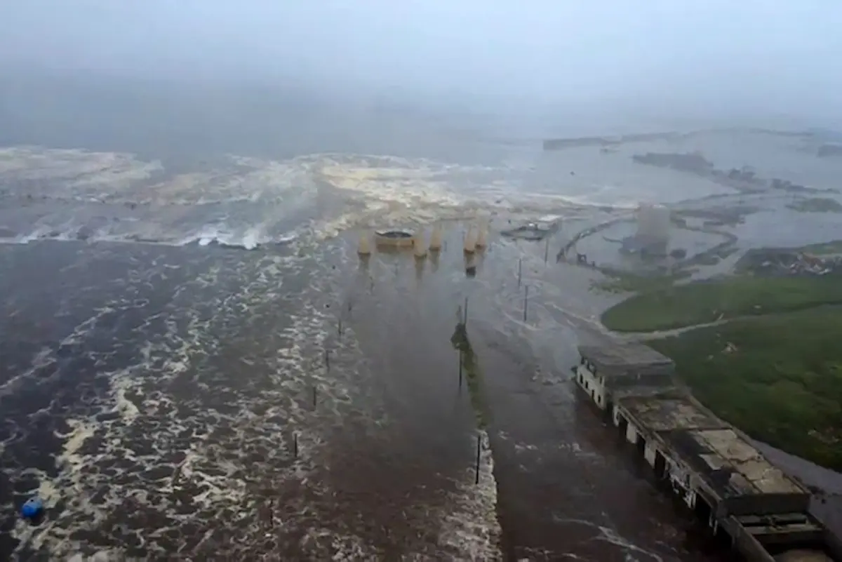 Tras el terremoto en Rusia, rigen alertas de tsunami en el Pacífico 1 tsunami