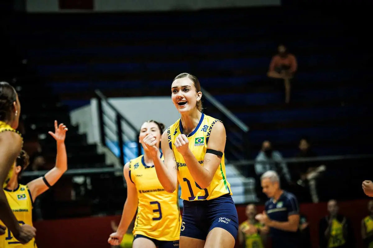 Helena Brasil Volleyball World