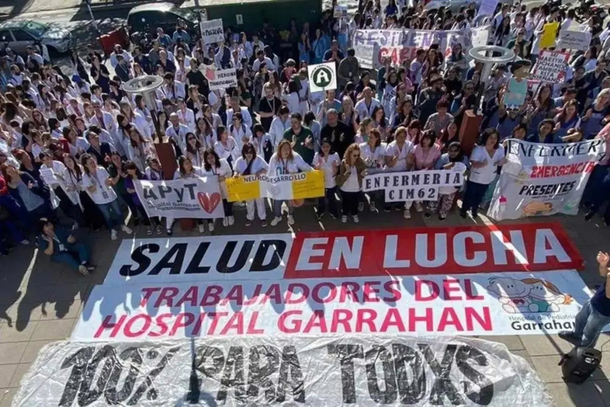 Ruidazo en defensa de la salud infantil: el Garrahan cuestiona el veto presidencial de Milei 1 Garrahan