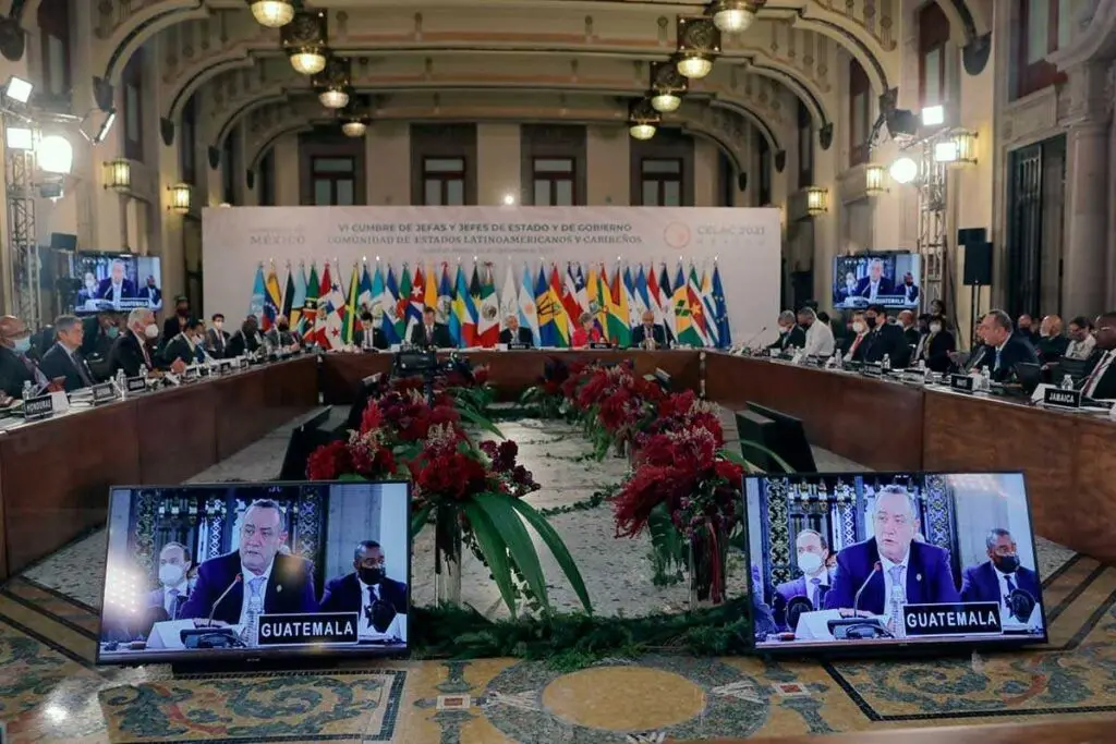 politica internacional eurocentrismo antropoeno crisis climatica 09 1024x683 1