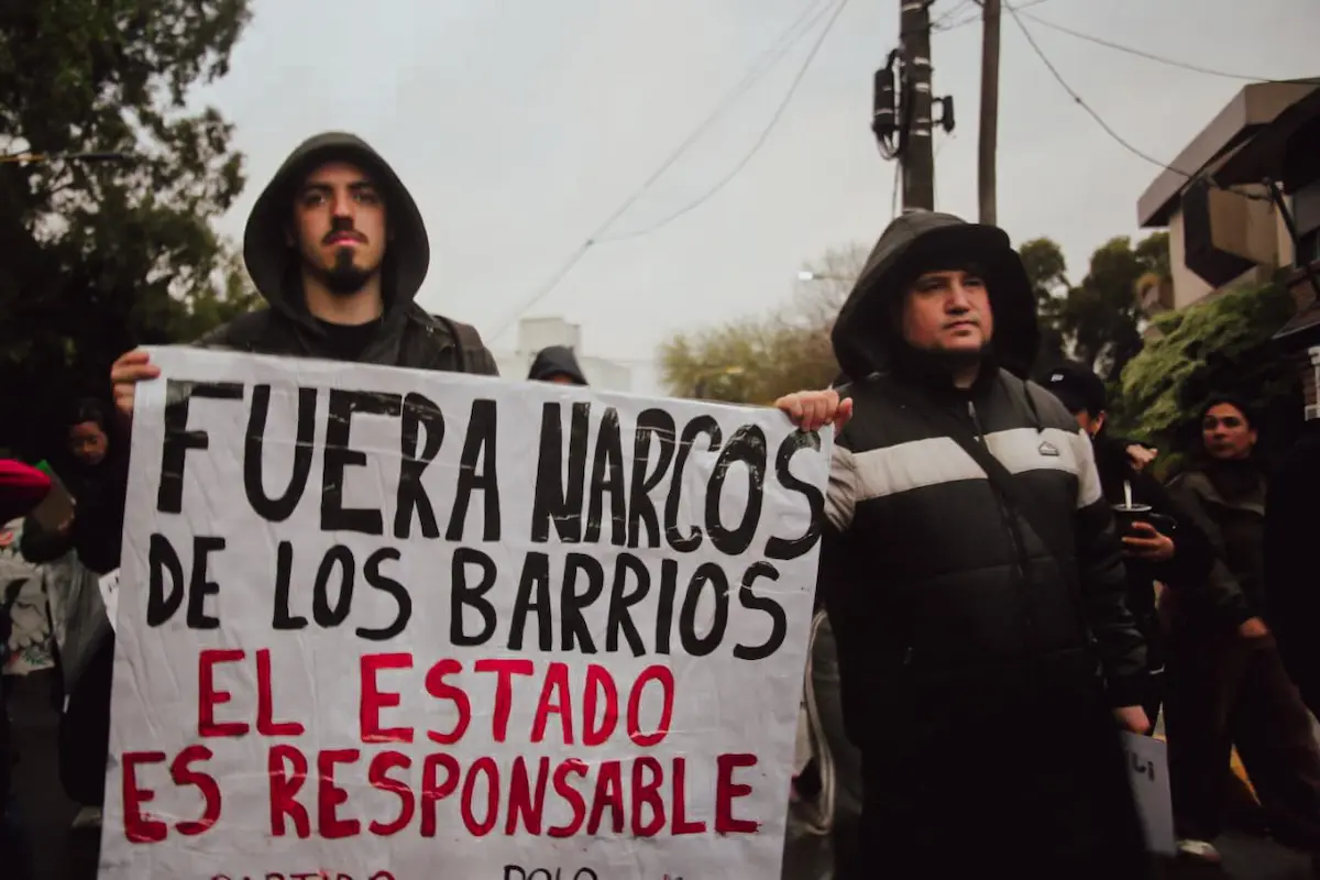 Conmovedor pedido de justicia por Sebastián: vecinos marcharon contra la violencia narco en San Martín 2 seba3