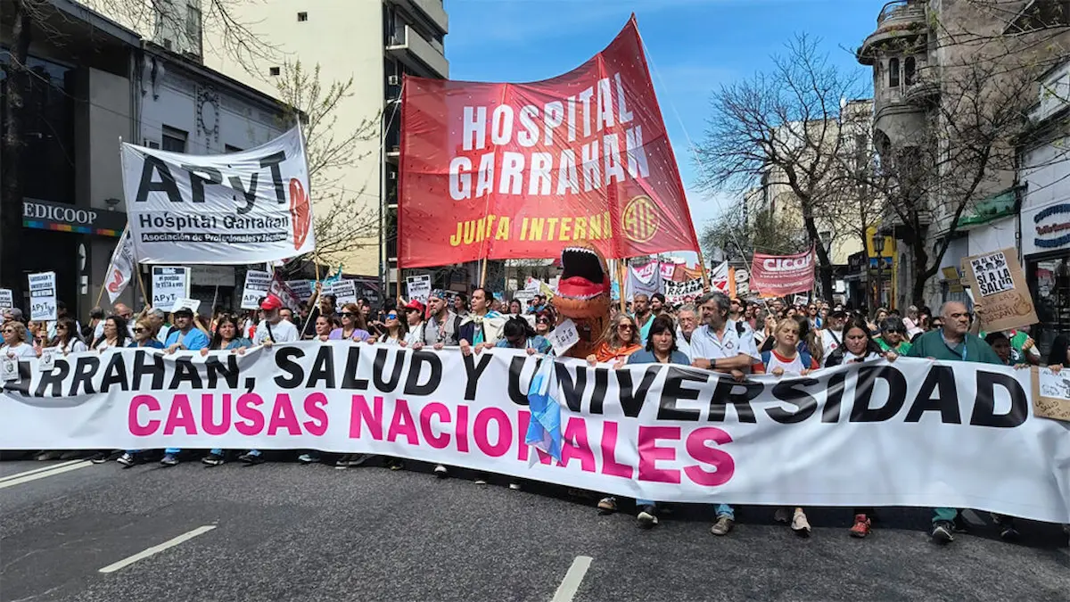 Movilización en defensa de la salud, la educación y los derechos de las personas con discapacidad 1 discapacidad