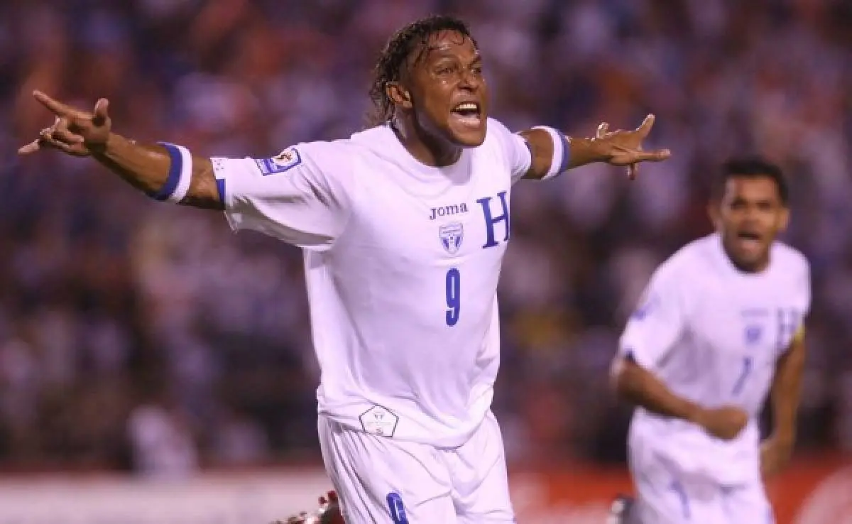 La carrera de Carlos Pavón, ídolo de Honduras 1 Carlos Pavón