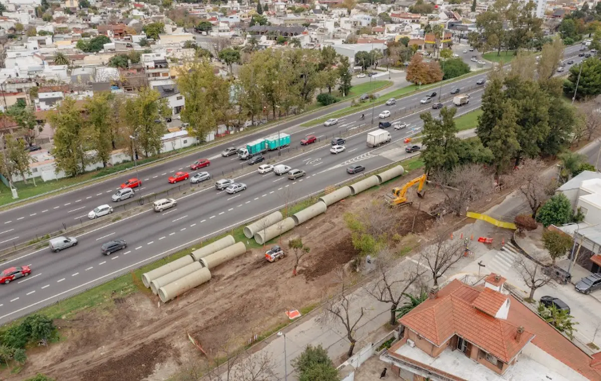Autopista Dellepiane Amparo