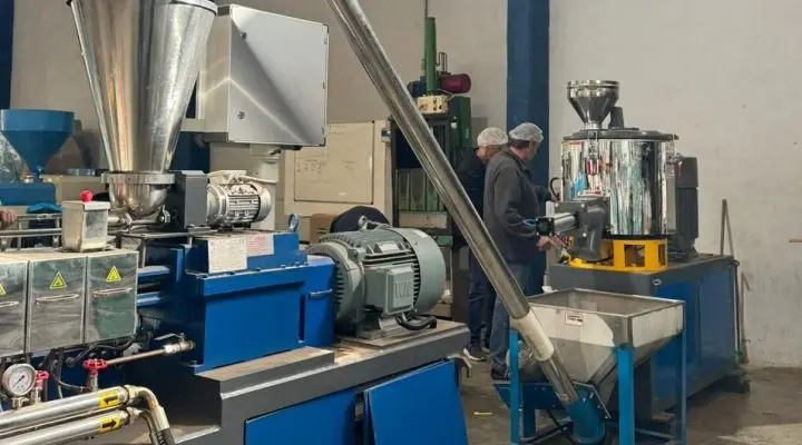 Investigadoras del CONICET desarrollan bolsas biodegradables con mandioca en plena emergencia científica 3 bolsas mandioca 3