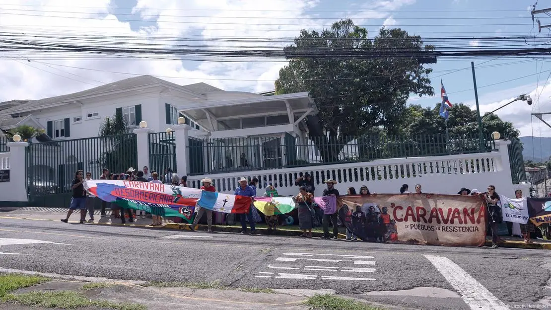 “Caravana por la Vida”: pueblos de Mesoamérica alzan la voz rumbo a la COP30 2 una caravana exige justicia climatica en Mesoamerica
