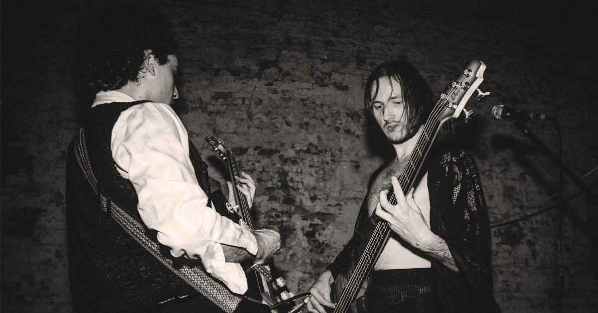 Ritmos febriles en la noche porteña: Bloques Irreconciliables debuta en CABA 1 bloques