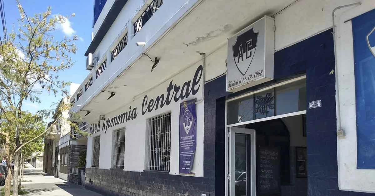 Club Social y Deportivo Agronomia Central Credito Gustavo Jaime 3 1
