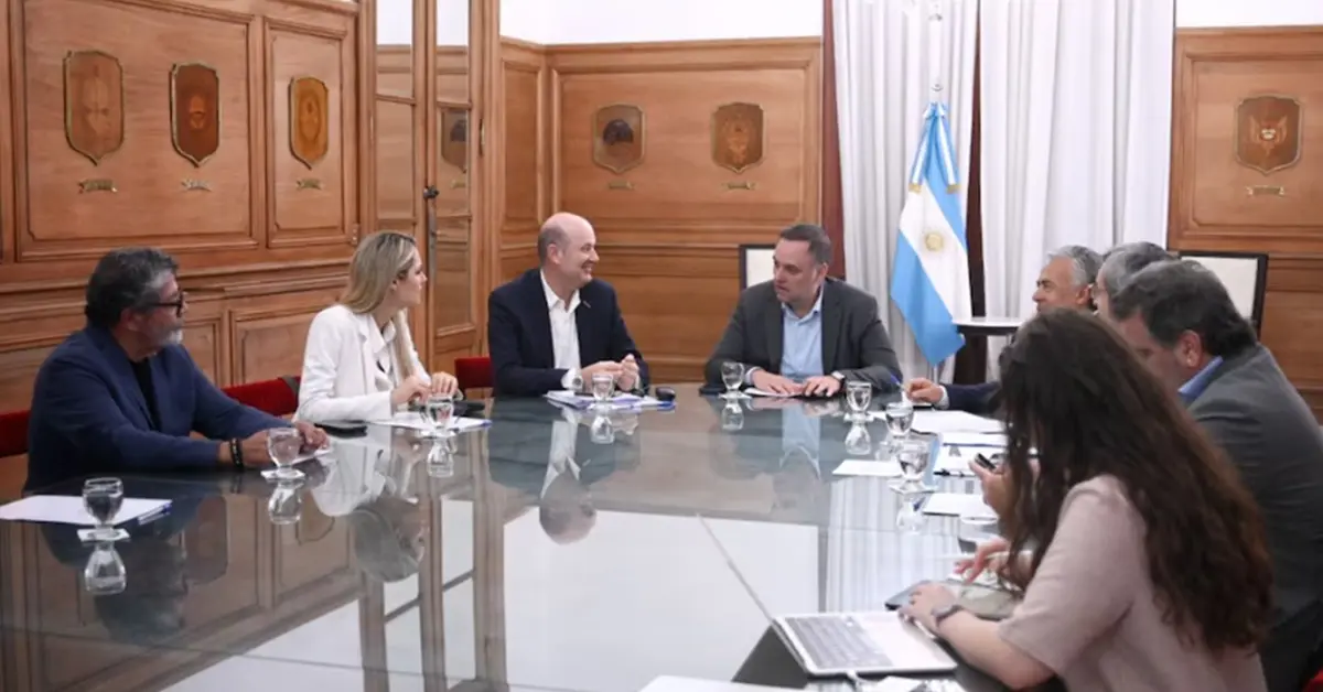 La reforma laboral de Milei marcará el debate en el Congreso: la ingeniería fina de la flexibilización ya está escrita 3 Reforma Laboral Pacto de Mayo