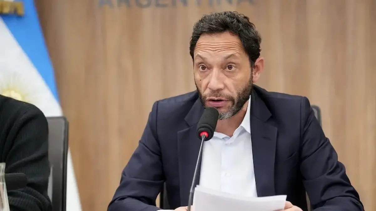 Entre reformas y decretos: el Congreso, escenario de la disputa política en febrero 3 Ferraro 1