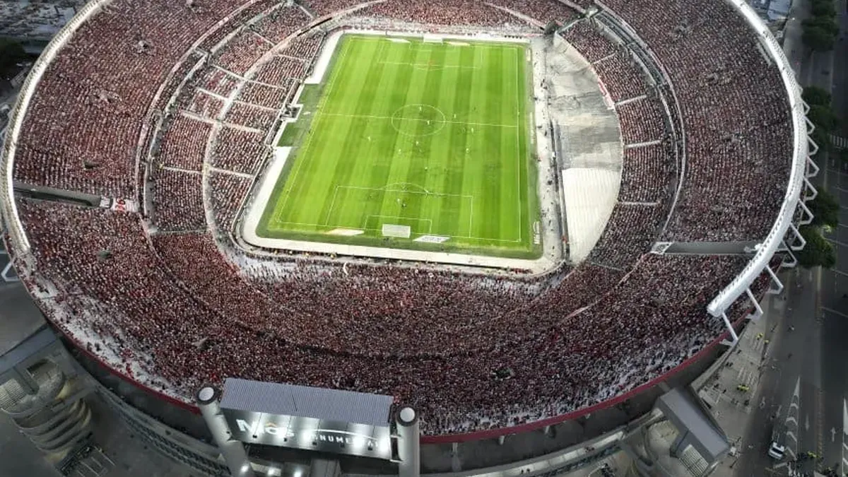 Techo nuevo, Monumental eterno: cómo es el proyecto para tener un estadio de 100 mil espectadores en plena Ciudad de Buenos Aires 2 Monumental