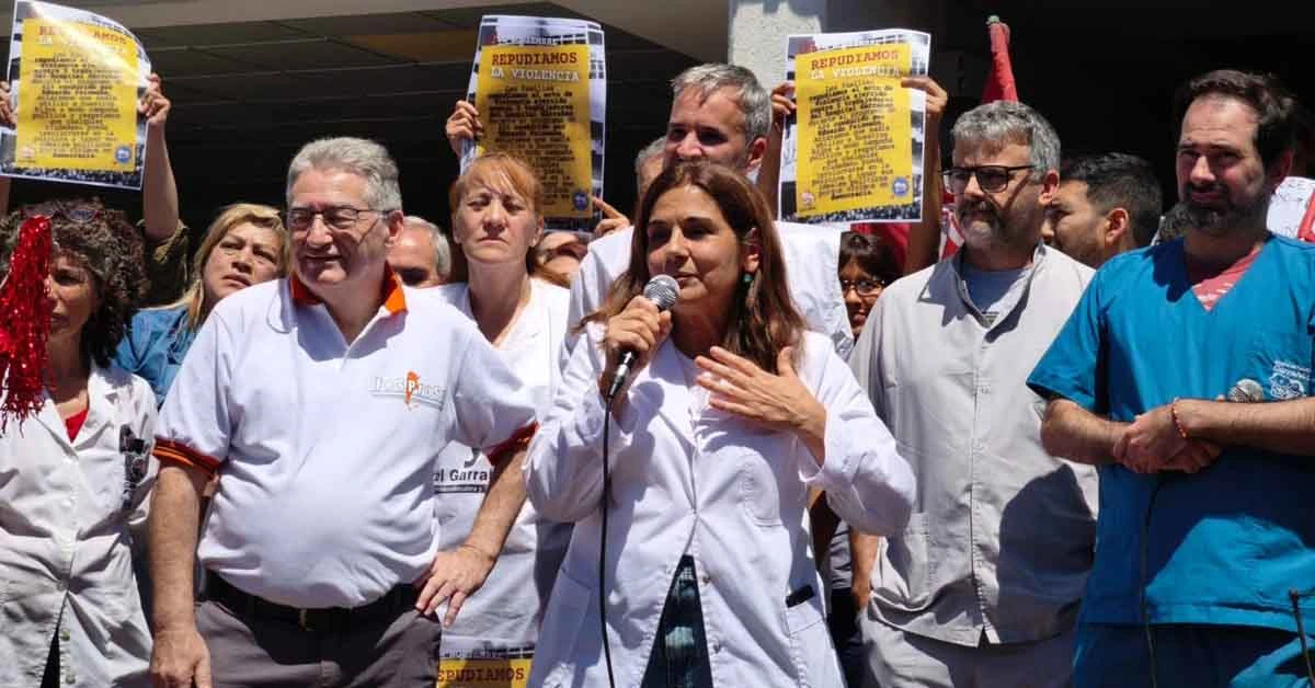 “Nadie se salva solo”: Trabajadores del Garrahan convocan a un Cabildo Abierto 1 trabajadores