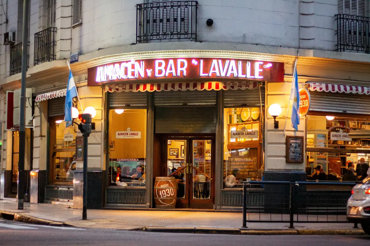 Buenos Aires celebrará por primera vez el Día de la Barra de la Esquina 1 barra