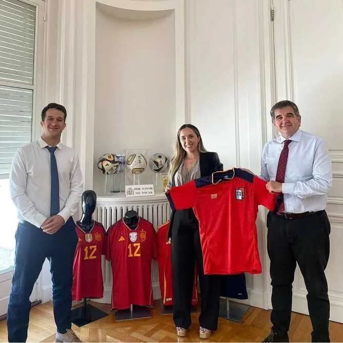 Deportivo Español oficializó como presidenta a una mujer por primera vez en su historia 2 Creditos. Via Pais