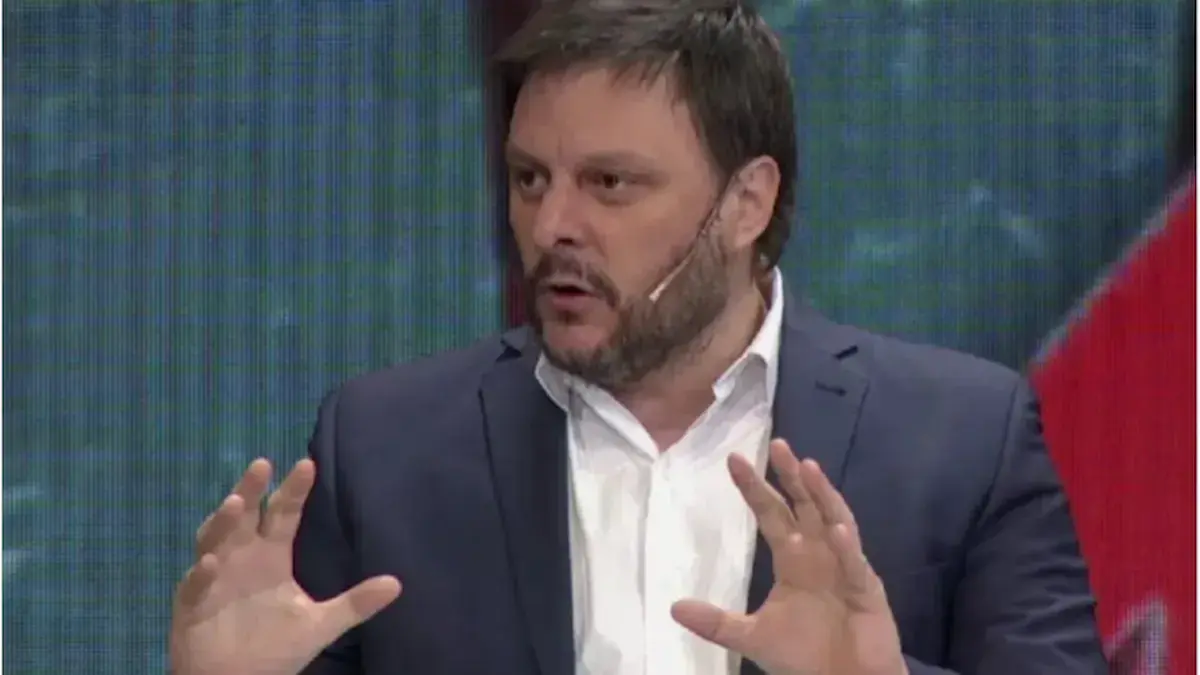 El Gobierno porteño licita la concesión de los medios públicos 2 Santoro Informe Legislatura