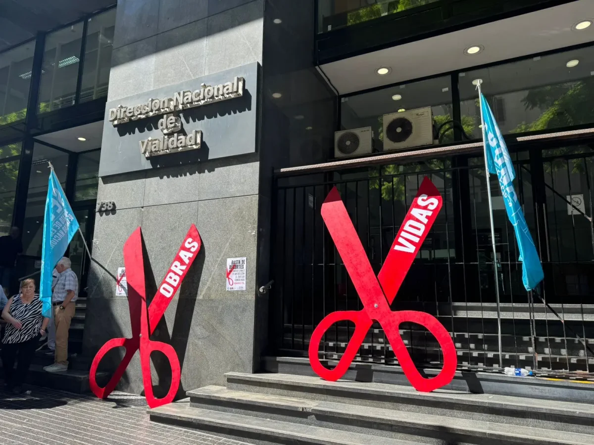 Vialidad Nacional al borde del colapso: trabajadores denuncian vaciamiento y parálisis de obras 3 fepevina 4