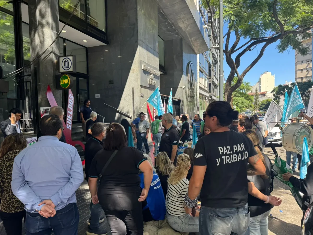 Vialidad Nacional al borde del colapso: trabajadores denuncian vaciamiento y parálisis de obras 6 fepevina 7