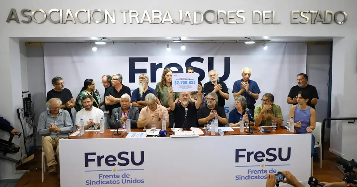 Salario digno ya: el FreSU exige $2.7 millones y denuncia pérdida de $54 billones para trabajadores 3 salarios