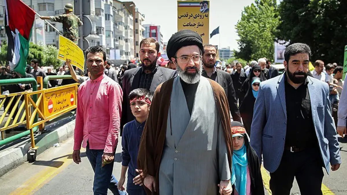 Nuevo líder supremo de Irán: la Asamblea de Expertos eligió a un hijo de Jamenei 1 Nuevo líder supremo de Irán