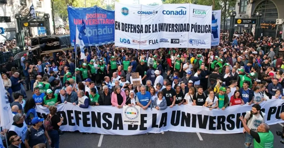 Universidades: denuncian pérdida salarial del 34% y lanzan un paro nacional que amenaza con extenderse indefinidamente 2 universidades nacionales