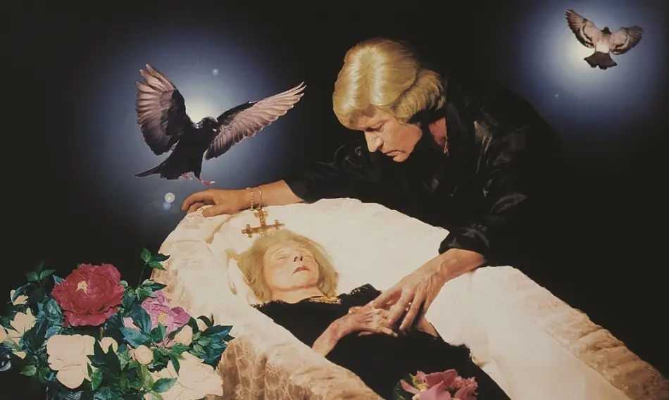 “Antes que se levante el telón”, teatro, exposiciones, música popular y más, en la Agenda Cultural de Buenos Aires 3 3. El Centro Cultural Recoleta inaugura cuatro muestras destacando una antologia de Federico Klemm con noventa obras