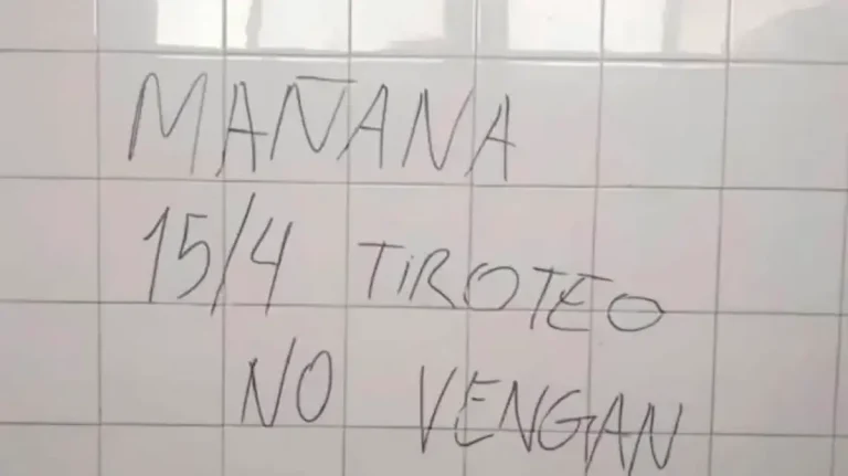 Alerta en escuelas por mensajes de tiroteos y paro secundario en reclamo de respuestas