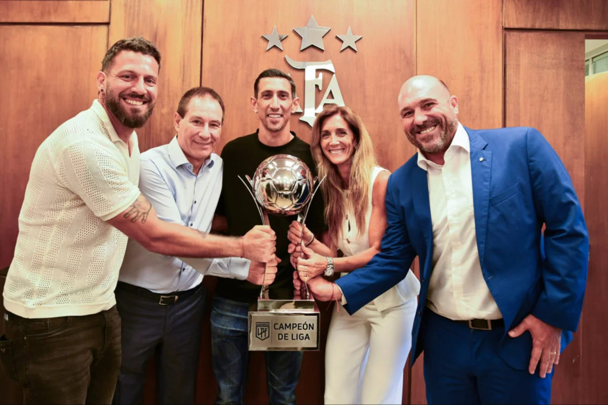 El fútbol argentino definió a los semifinalistas del Torneo Apertura 3 Creditos. AFA