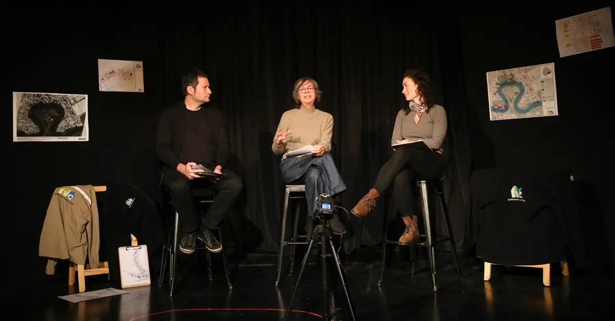 Entre el barro, el Estado y la organización: Julieta Sragowicz presentó Correr los márgenes 3 Julieta Sragowicz