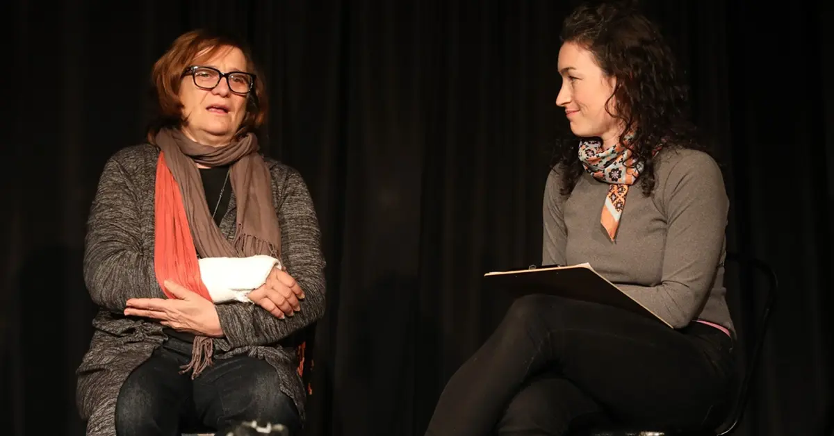 Entre el barro, el Estado y la organización: Julieta Sragowicz presentó Correr los márgenes 2 Julieta Sragowicz
