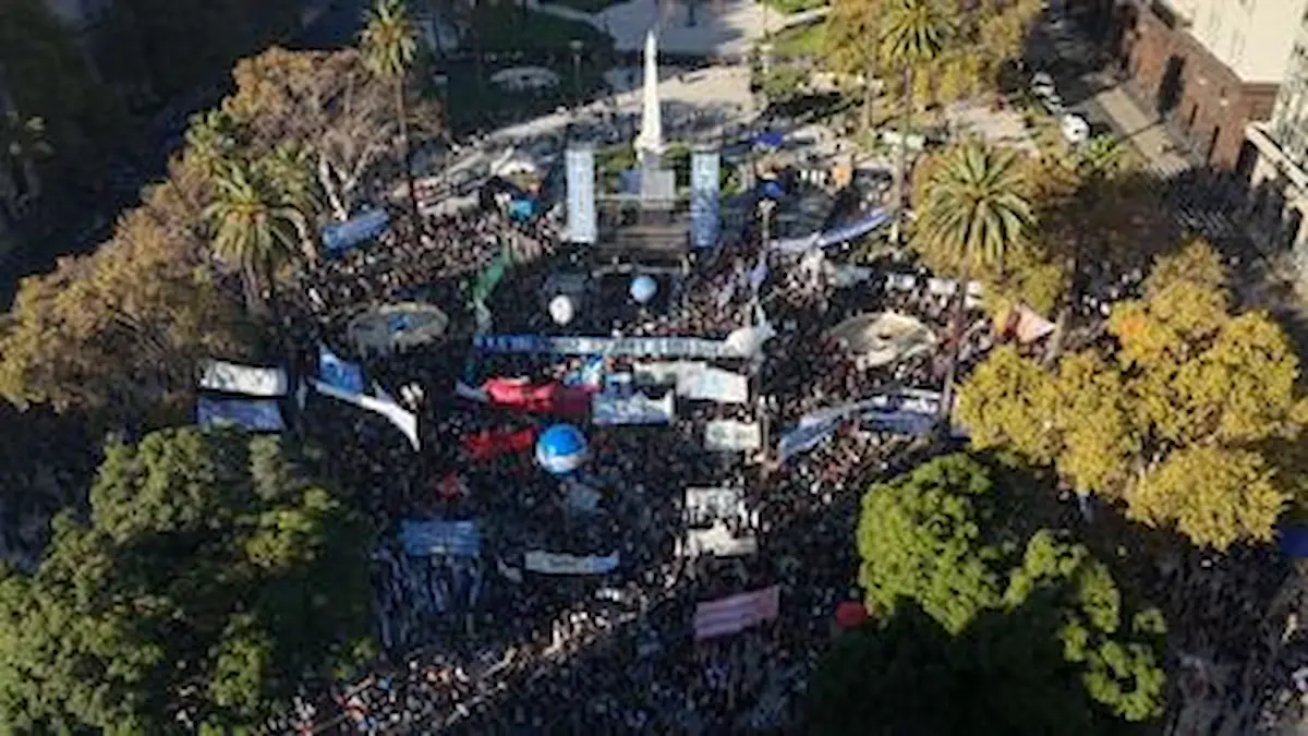 Masiva marcha universitaria contra el gobierno de Javier Milei 3 marcha universitaria federal