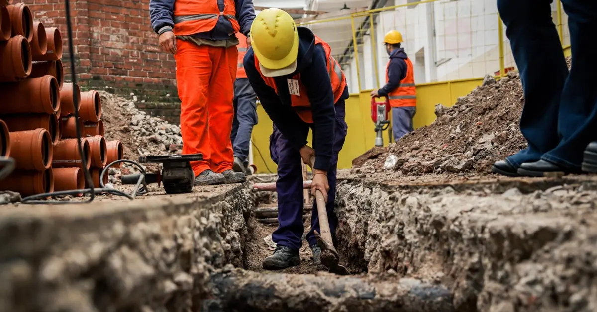 Más de 100 obras de renovación integral en escuelas de la Ciudad 1 Ciudad
