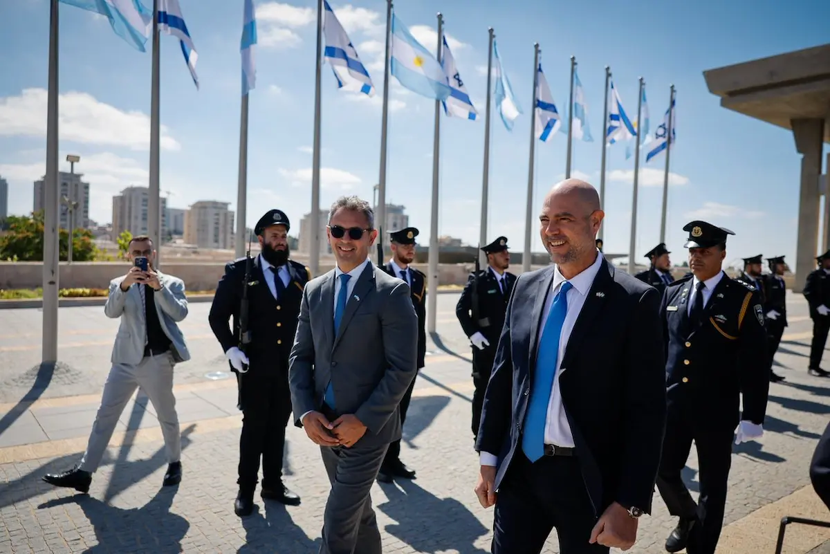 Martín Menem viajó a Israel en agenda oficial del Gobierno 3 HK2WYrEWQAACGnG