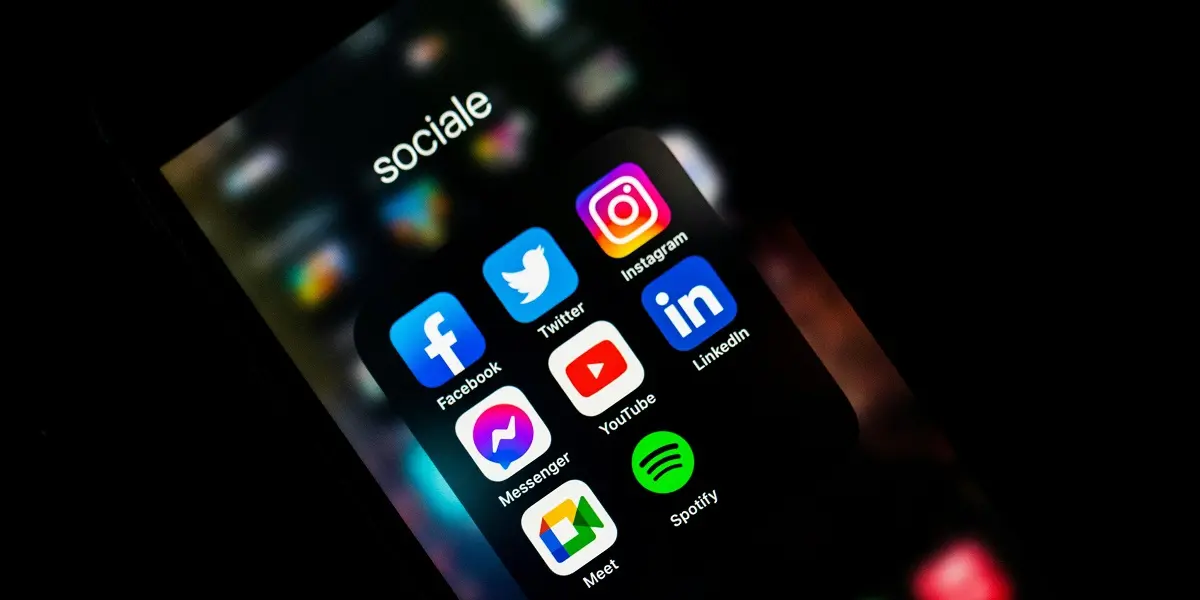 Digital News Report 2026: las redes sociales desplazan a los medios y se consolidan como principal fuente de noticias 2 las redes sociales