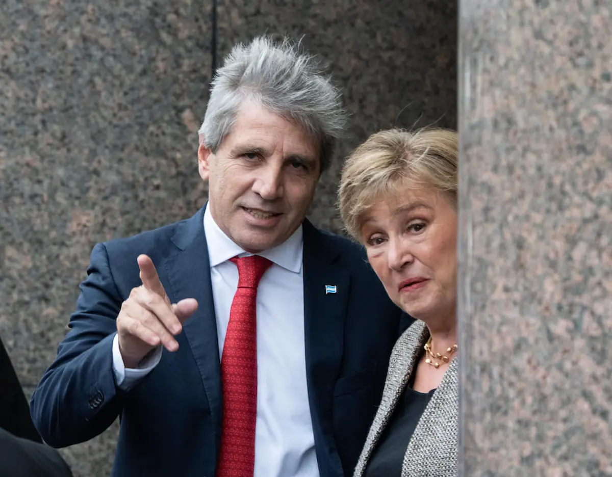 El respaldo del FMI a Milei, entre el superávit y los problemas de la economía real 1 Caputo georgieva na