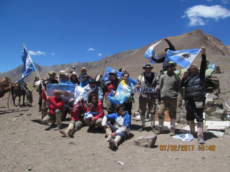 De la Iglesia a la Cordillera: la increíble historia del padre Horacio Fasce de Domselaar 3 Cruce Coordillera
