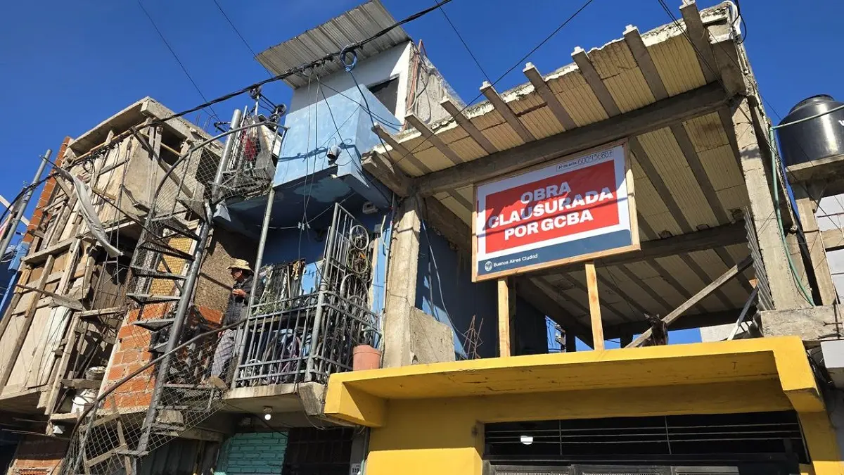 La Ciudad clausuró construcciones clandestinas en la Villa 31 para frenar su crecimiento ilegal 1 La Ciudad