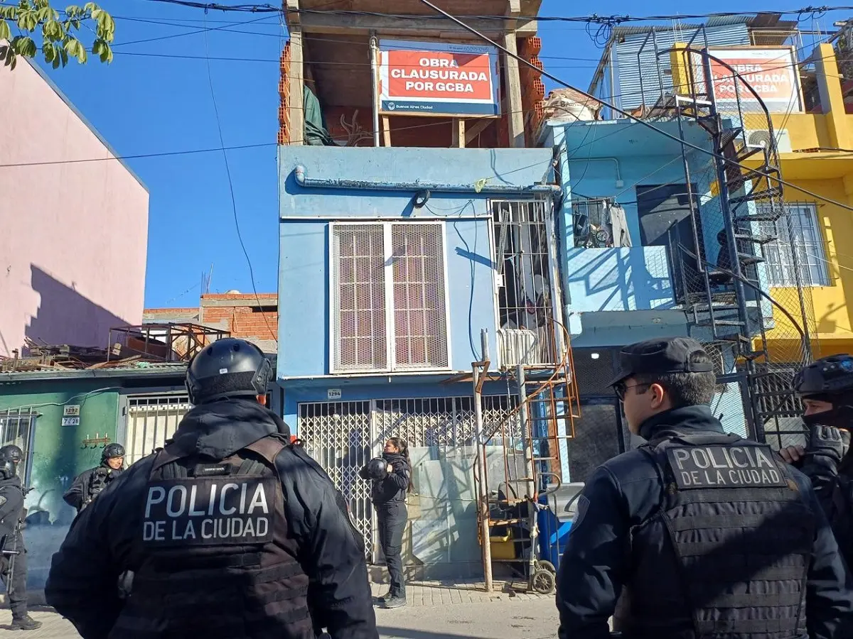 La Ciudad clausuró construcciones clandestinas en la Villa 31 para frenar su crecimiento ilegal 2 Villa 31