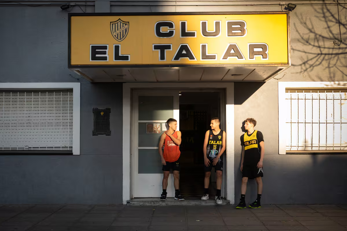 Clubes de barrio: Buscan regularizar su situación dominial en todo el país 3 clubes de barrio