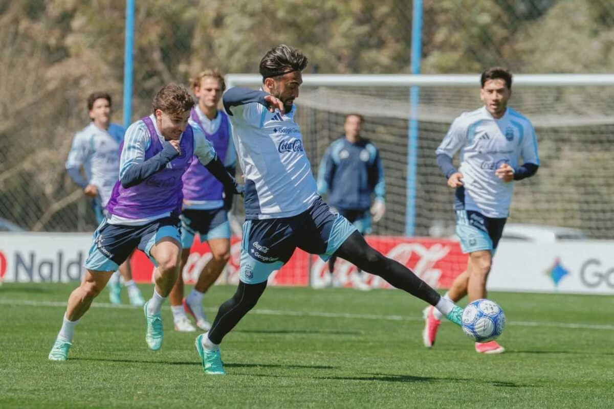 La Selección Argentina retoma la actividad luego del subcampeonato mundialista 2 Creditos. AFA