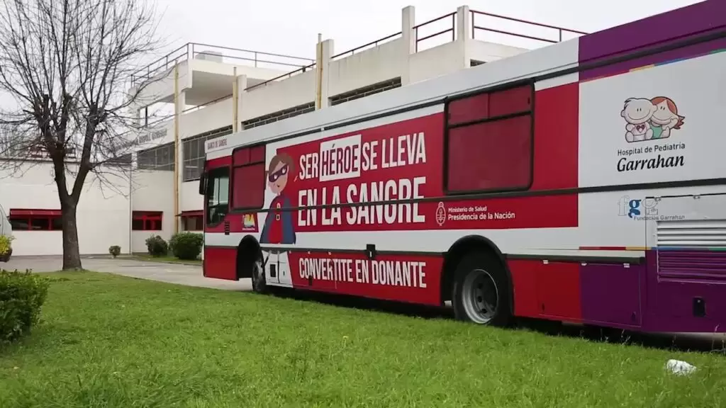 Ellas también son personal de Salud 2 Centro movil. Fuente facebook Banco de Sangre Garrahan. Yasmina Alejandra Pose Andrada