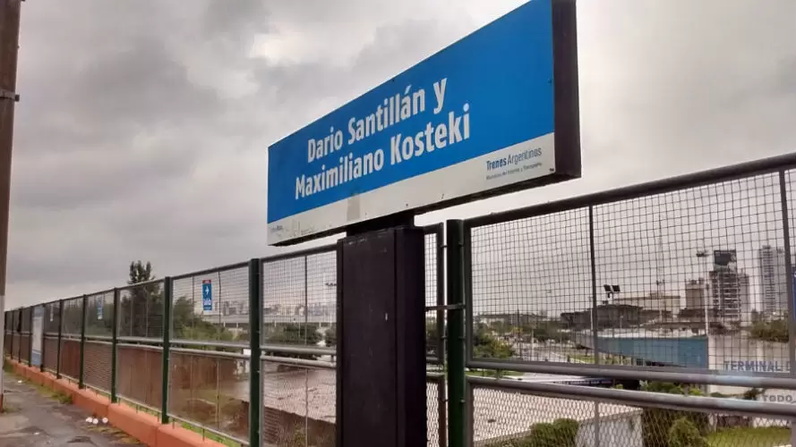 Un nuevo aniversario de la Masacre de Avellaneda 3 Estacion Dario y Maxi creditos canal abierto.com .ar Gri Sel