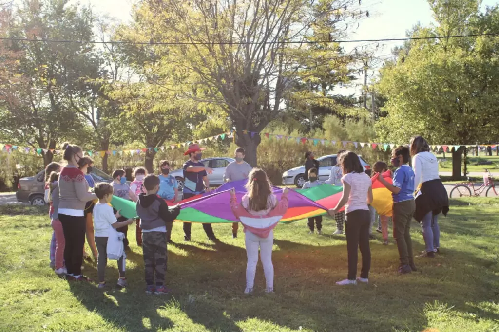 “Puentes en la infancia”: el juego como un derecho sustancial 3 Foto 3 Ejerciendo el derecho a jugar Credito Agustina Casal Paula Daguerre