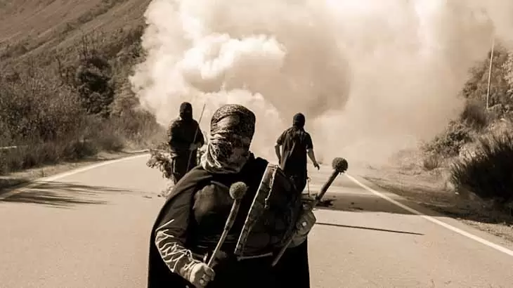 Rio Negro: Comunidad de pueblos originarios aislada por la Policía Provincial 2 LofQ RoxSposaro Jorge M