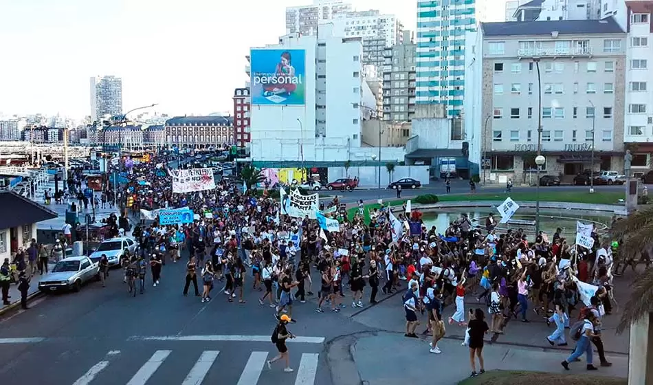 Mar del Plata y otras ciudades de la costa le dicen NO a las petroleras 2 Credito Federico Groba
