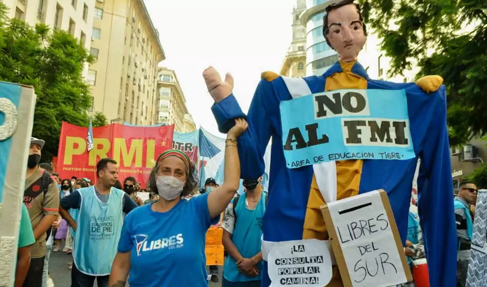“No al FMI”: movilización en CABA contra el acuerdo 3 No al FMI