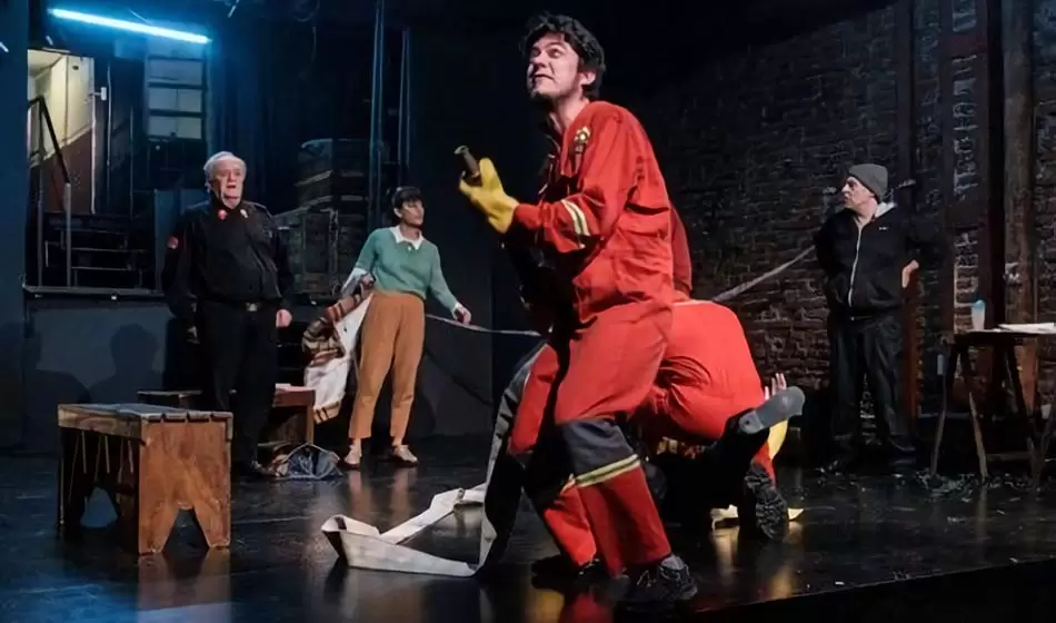 Somos bomberos, el universo interno de aquellos que salvan vidas 2 2. credito @somosbomberos.laobra Cristian Dominguez